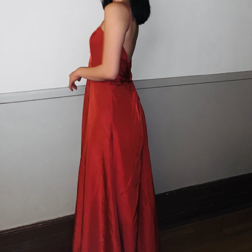 Red Low Back Twist Cross Formal Prom Dress Medium